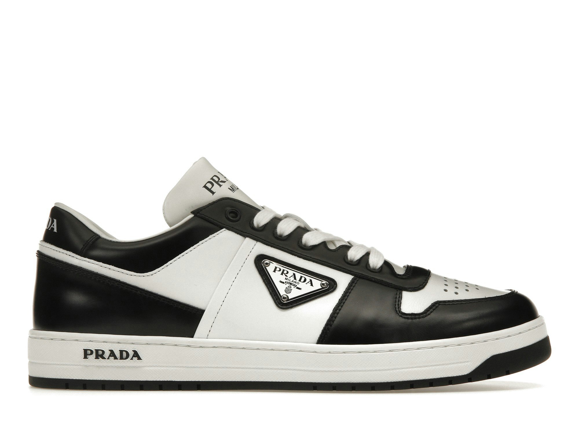 Leather low trainers Prada Black size 43.5 EU in Leather - 40543153